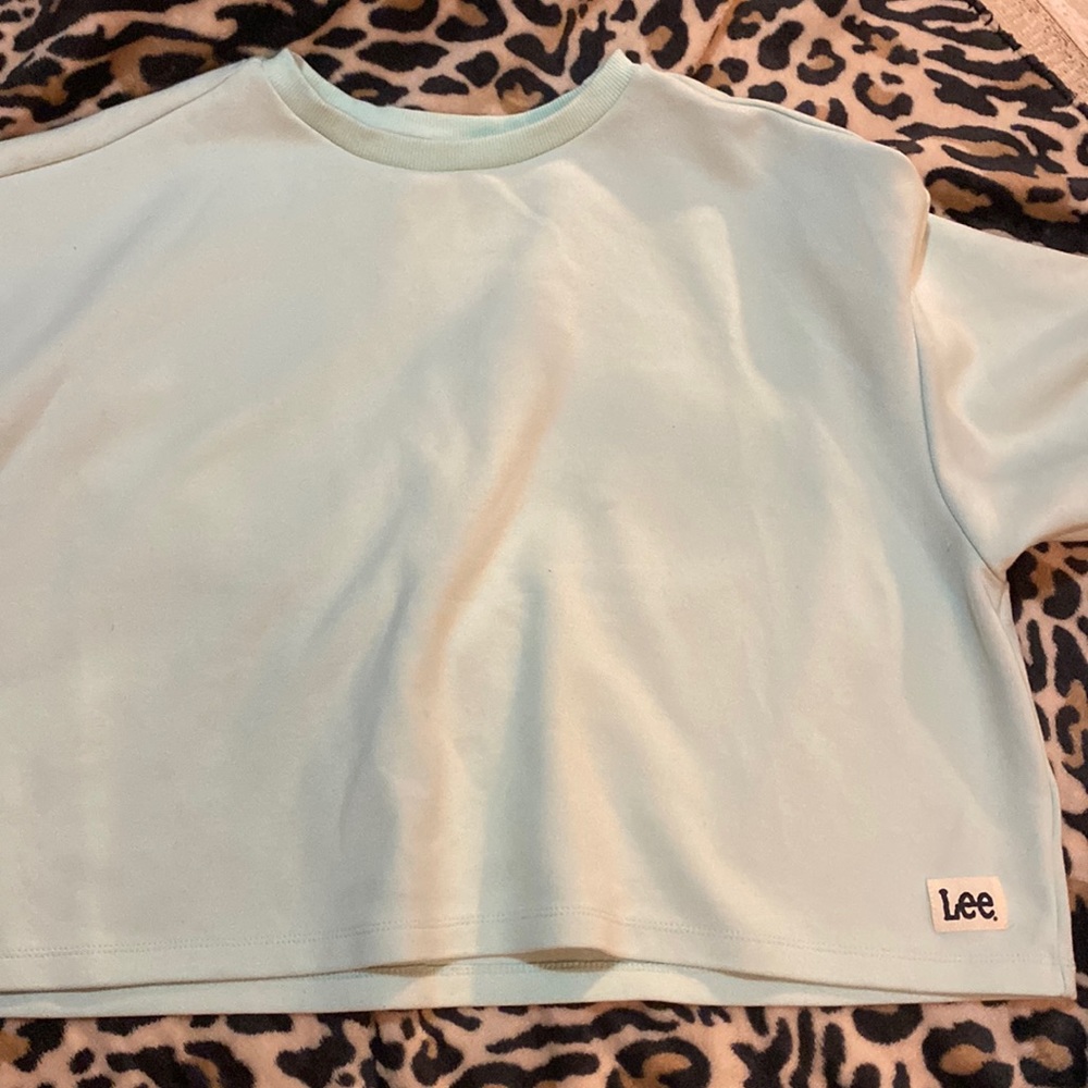 Crop top sweater